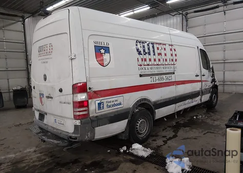 2015 Mercedes-Benz Sprinter 2500 High Roof z USA, uszkodzony, nr VIN WD3PE8DC4F5991258